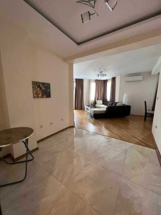 Chaika Sea Apartment Varna Exterior photo